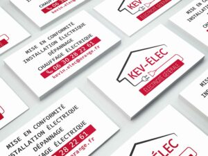 Présentation d'une carte de visite créée par Cathy Raymond à l'attention d'un électricien