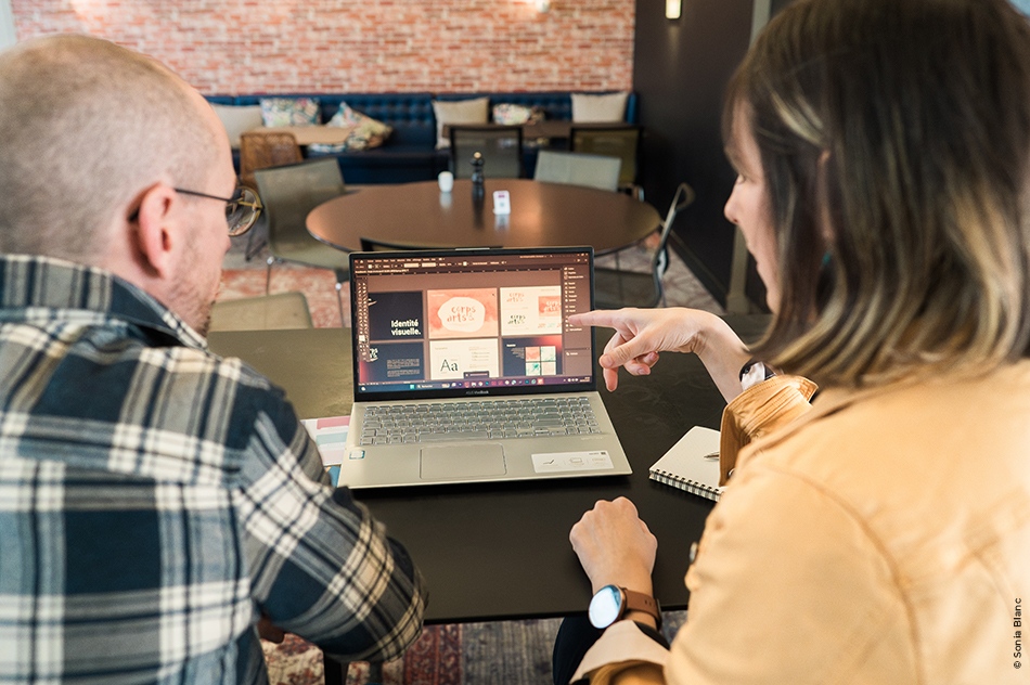 Collaboration avec un créateur d'entreprise